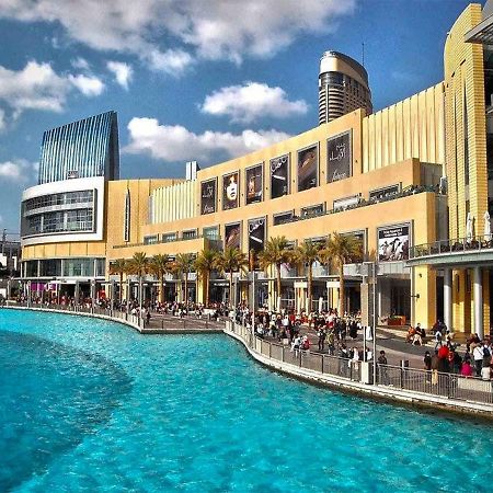 شقة Cosmos Living Downtown دبي المظهر الخارجي الصورة