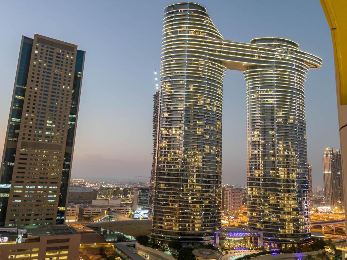 شقة Cosmos Living Downtown دبي المظهر الخارجي الصورة