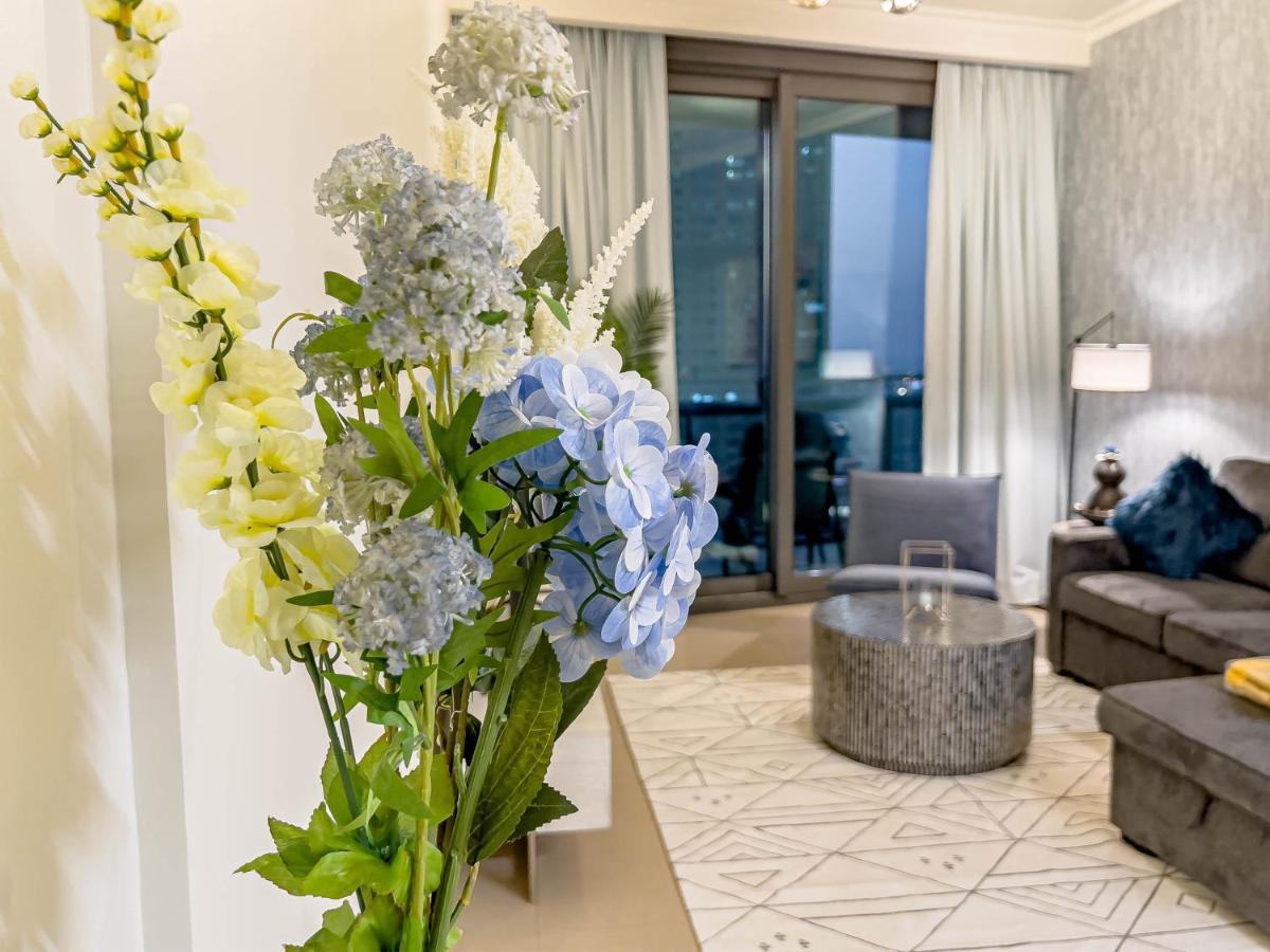 شقة Cosmos Living Downtown دبي المظهر الخارجي الصورة